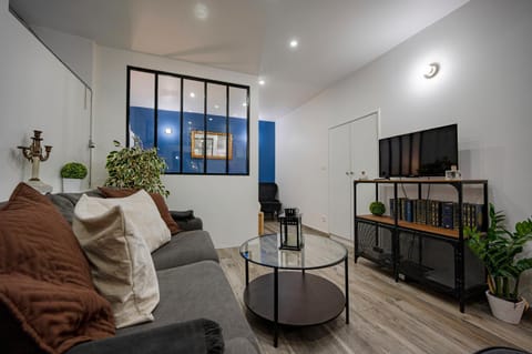 Elegant and cosy 2/3 rooms - Heart of Paris Apartment in Paris