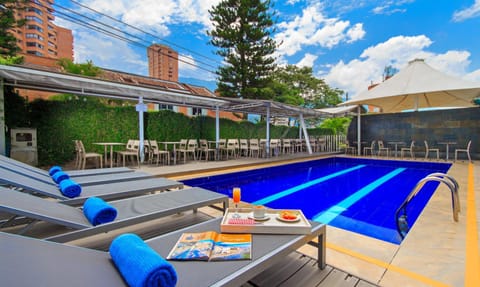 Balcony/Terrace, Swimming pool