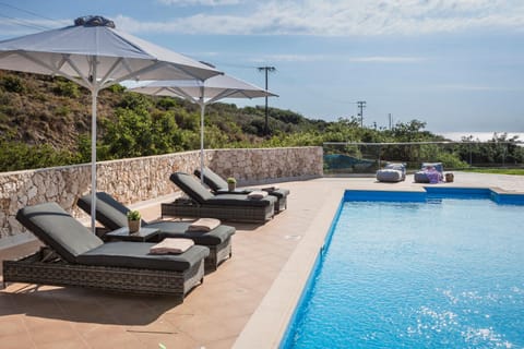 Brand New Skala Beach Apartment- Pieno Di Luce Condo in Cephalonia