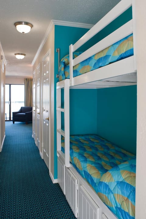 Casa Del Mar Beachfront Suites Hotel in Galveston Island