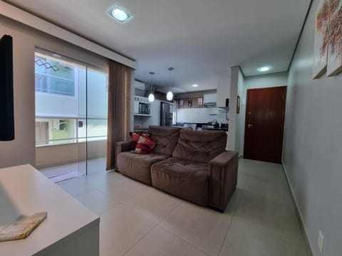 Apartamento 2 quartos com garagem Condominio in São José