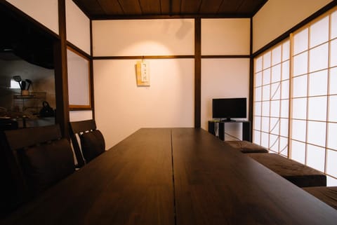 Asanogawa TABI-NE House in Kanazawa