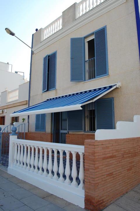 CASA CON VISTAS AL MAR EN LA PUNTA DEL CAIMÁN (ISLA CRISTINA) House in Costa de la Luz