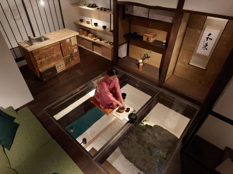 Kiraku Kyoto Honmachi Maison in Kyoto