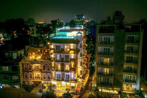 Landmark view, Quiet street view