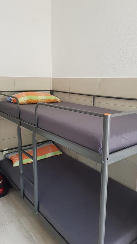 bunk bed
