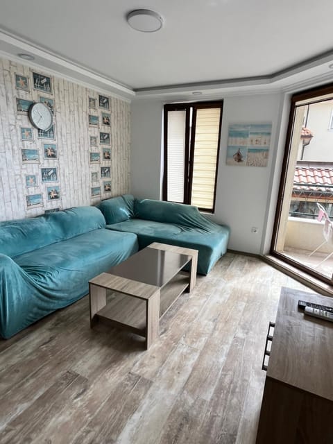 Private Apartment in BBR, Sarafovo Wohnung in Burgas