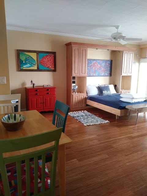 Beach Getaway III at Belleview Appartement in Redington Shores