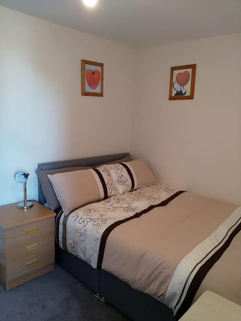 Denny Guests House / Green Lane Vacation rental in Liverpool