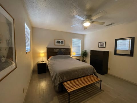 Barbe apt 607-#6 Apartment in San Antonio