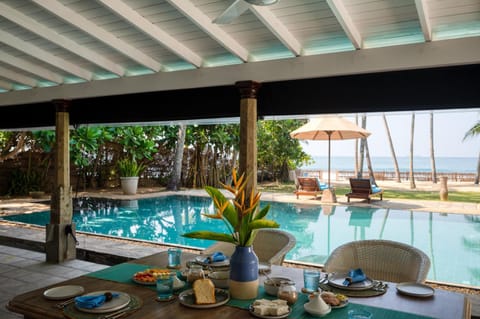 Dining area, Breakfast