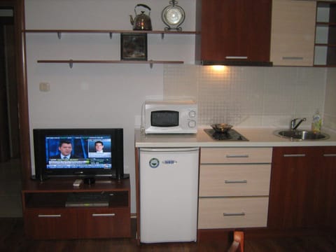 TV and multimedia, Kitchen or kitchenette