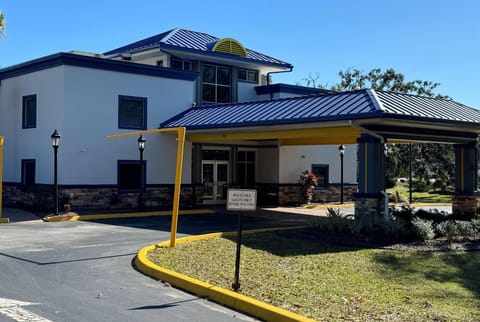 Days Inn by Wyndham Brooksville Motel in Florida