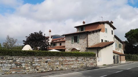 Casa Giulia Condo in Prato