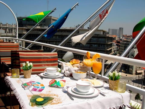 Balcony/Terrace, Breakfast, Continental breakfast