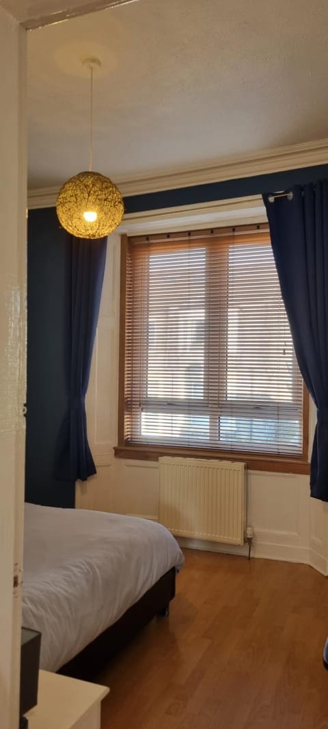 Brucefield Avenue Apartment in Dunfermline