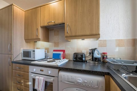 Brucefield Avenue Apartment in Dunfermline