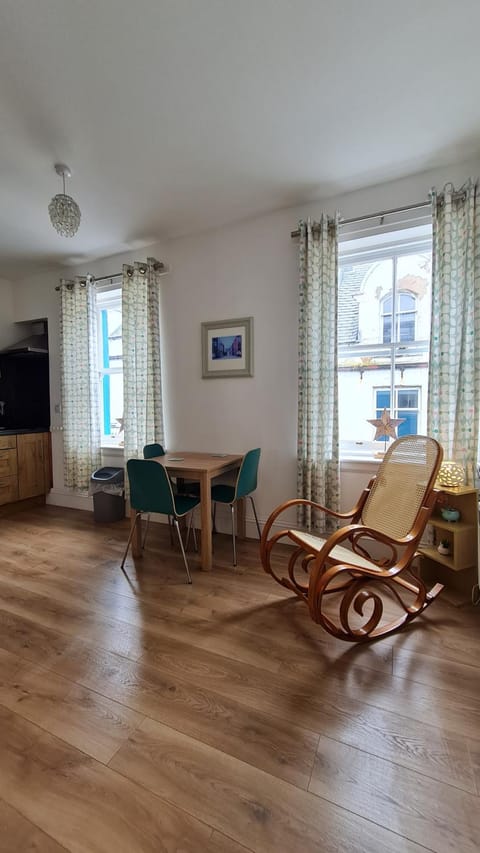 Hebridean Town House Apartment in Scotland