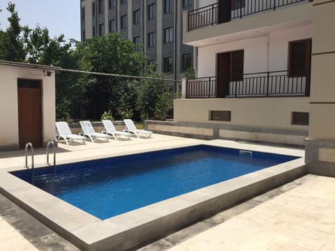 Pool view, Swimming pool