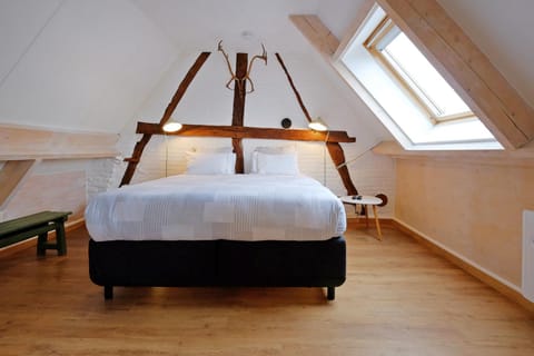 TV and multimedia, Bedroom