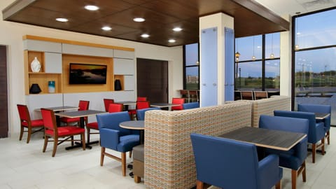 Holiday Inn Express & Suites Dallas Frisco NW Toyota Stdm, an IHG Hotel Hotel in Frisco