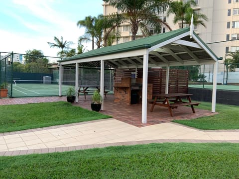 Burleigh Gardens North Hi-Rise Holiday Apartments Apartment hotel in Burleigh Heads
