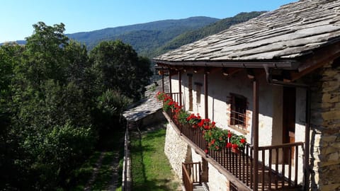 Property building, View (from property/room)