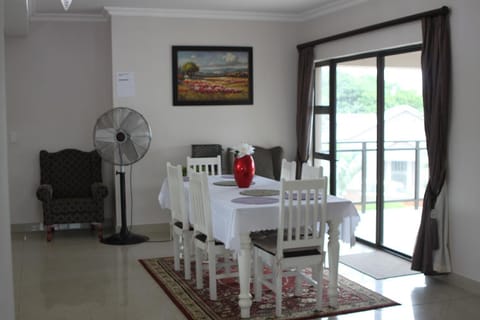 Tuscany By The Sea Casa in KwaZulu-Natal