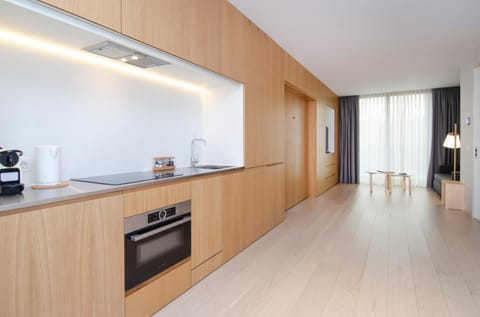 Hoom Apartments Juan Bravo Condo in Madrid