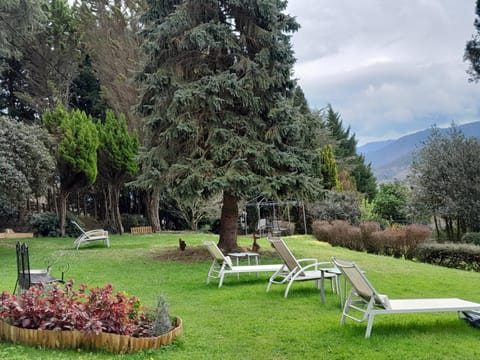 Garden view, Mountain view