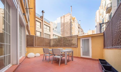 You Stylish Diagonal Apartments Condominio in Barcelona