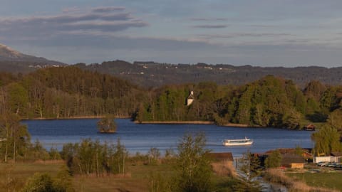 Ferienwohnungen Schwarzer in Seehausen am Staffelsee Apartment in Murnau am Staffelsee