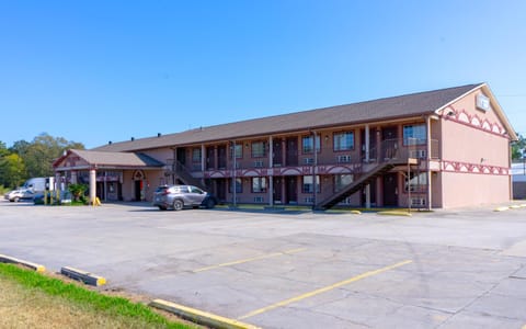 Colonial Inn Hammond Motel in Hammond