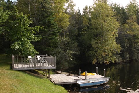 Forest & Lake PEI Cottages Campground/ 
RV Resort in Prince Edward County
