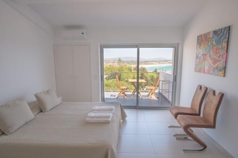 Bedroom, Sea view