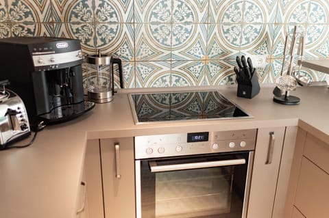 Kitchen or kitchenette, Decorative detail