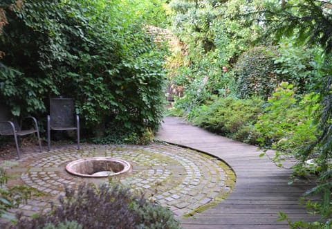 Patio, Garden, Garden view