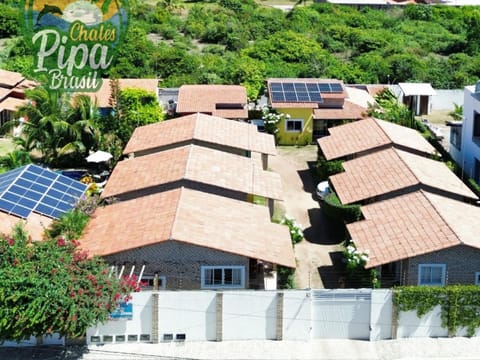 Property building, Bird's eye view, Street view