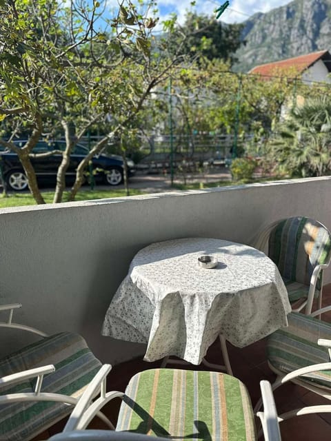 Apartmani Zelenika Villa in Kotor Municipality