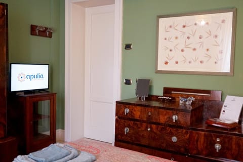 TV and multimedia, Bedroom