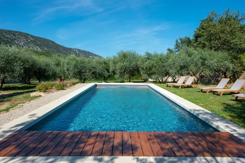 Le Champ des Oliviers Bed and Breakfast in Provence-Alpes-Côte d'Azur