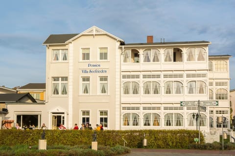 Pension Villa Seefrieden Chambre d’hôte in Binz