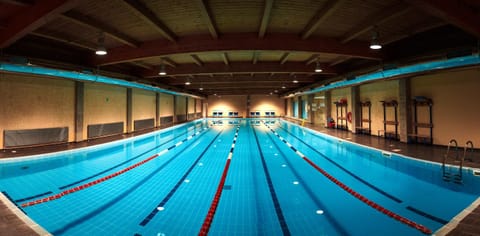 Fitness centre/facilities, Swimming pool