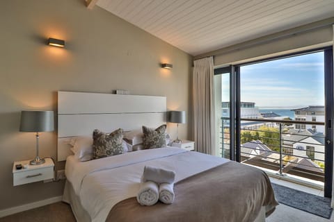 Whale Coast All-Suite-Hotel - DCC Hotel Group Hotel in Hermanus