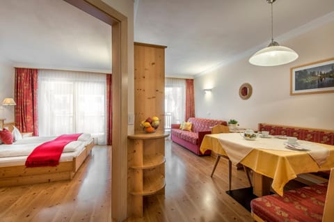 Residence Angelika Appartement-Hotel in Corvara