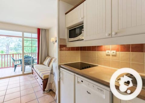 N111, parc d'arradoy-St Jean Pied de Port Apartment in French Basque Country