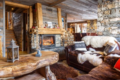 Superbe Chalet au Pied des pistes avec 2 Spas Sauna Hammam Wifi et Top Services Vacances Chalet in Landry