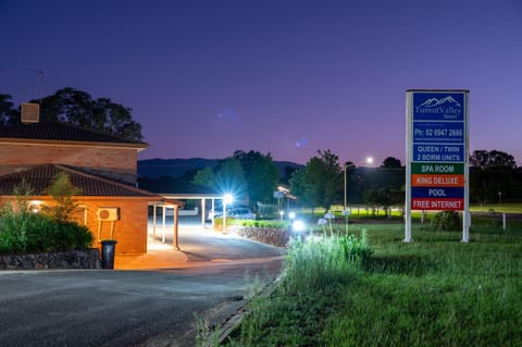 Property building, Property logo or sign