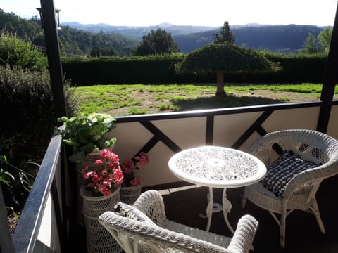 Garden view, Landmark view, Mountain view, Inner courtyard view