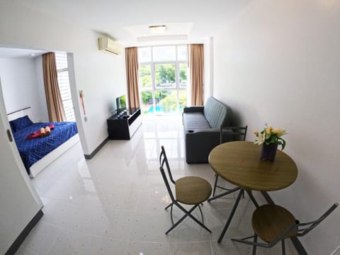 At Seacondo-Studio-B26 Apartment in Krabi Changwat